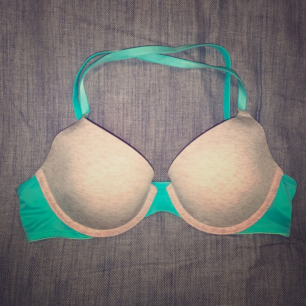 VS Pink Bra